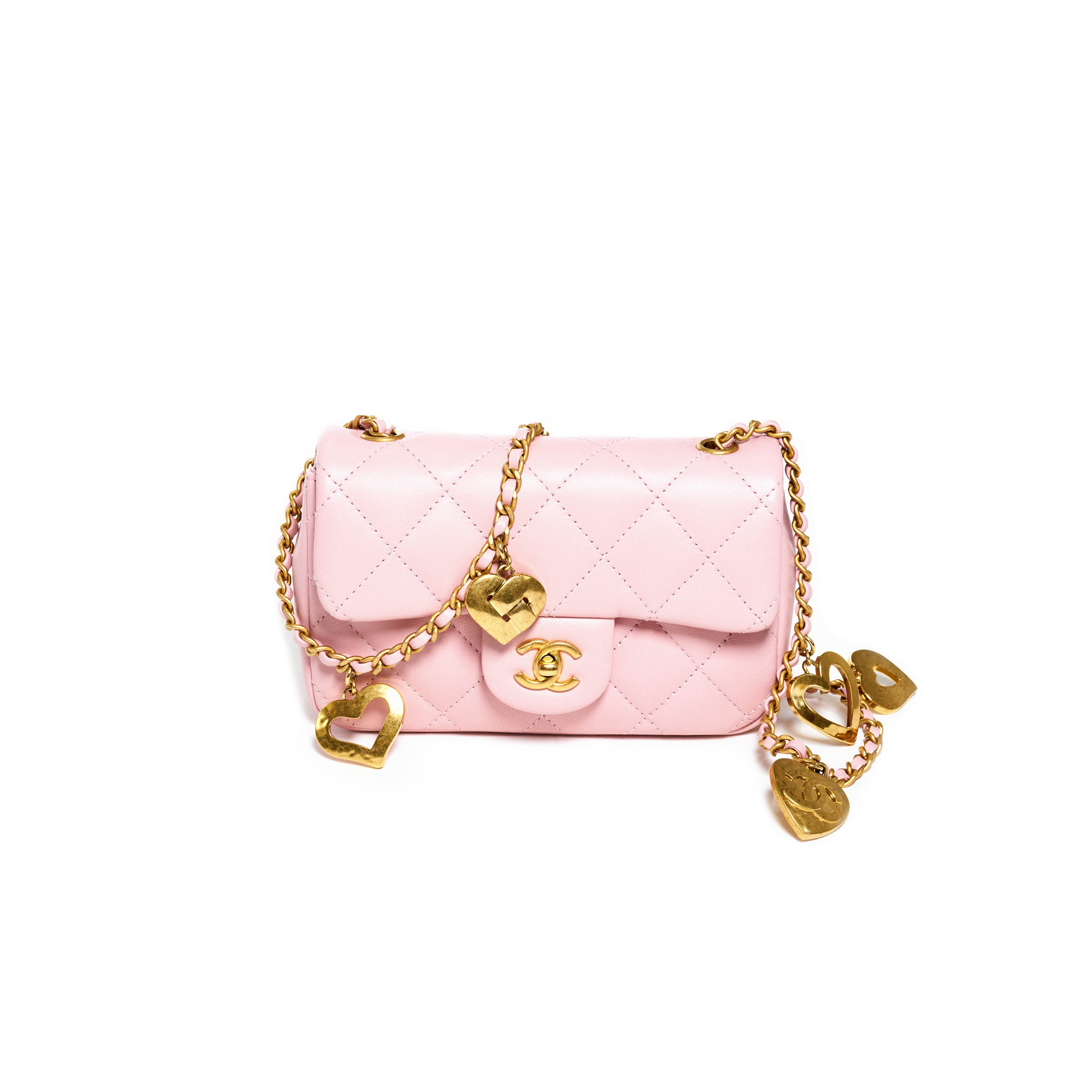 Ch**el pinksmall flap bagheartwithcharms on chain (18*13*5cm)